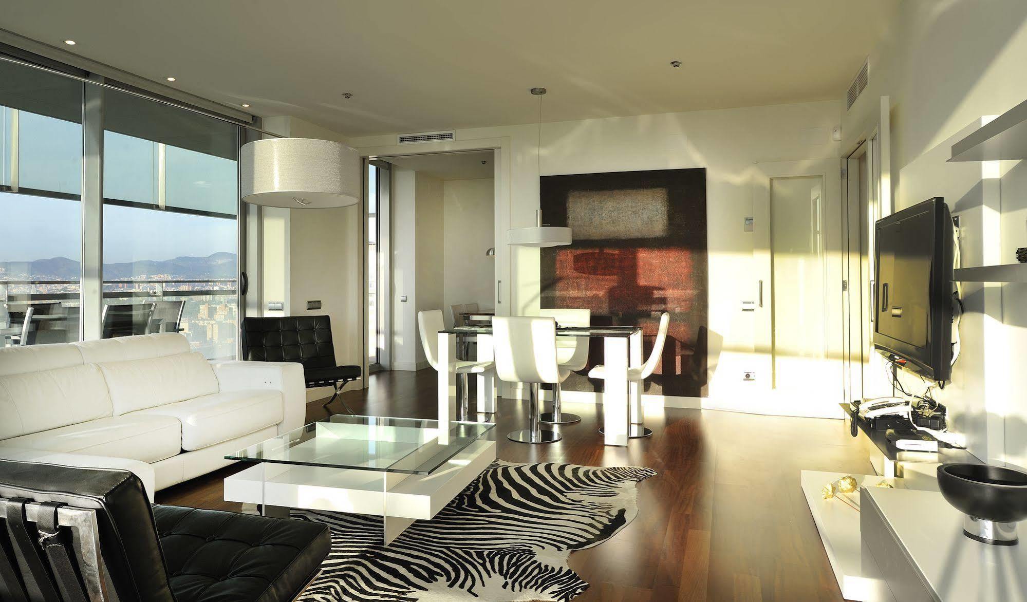 You Stylish Beach Apartments บาร์เซโลนา ภายนอก รูปภาพ
